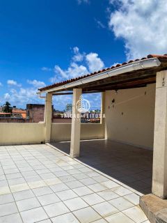 Apartamento Cobertura à venda em Itapuã