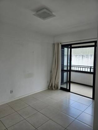 Apartamento Para Vender com 2 quartos 1 suítes no bairro Jardim Apipema em Salvador