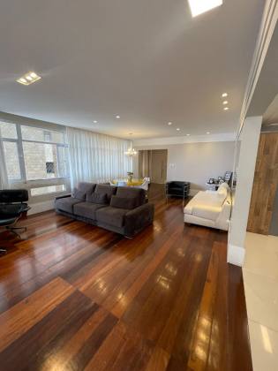 Apartamento Para Vender com 4 quartos 1 suítes no bairro Graça em Salvador