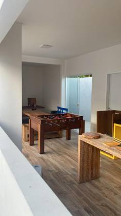 Casa de Condomínio Para Vender com 4 quartos 3 suítes no bairro Estrada do Côco em Camaçari