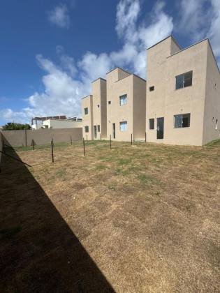 Village  Para Vender com 3 quartos 2 suítes no bairro Barra de Jacuípe em Monte Gordo