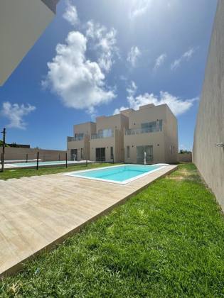 Village  Para Vender com 3 quartos 2 suítes no bairro Barra de Jacuípe em Monte Gordo