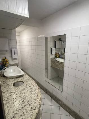 Loja Para Alugar no bairro Imbuí em Salvador