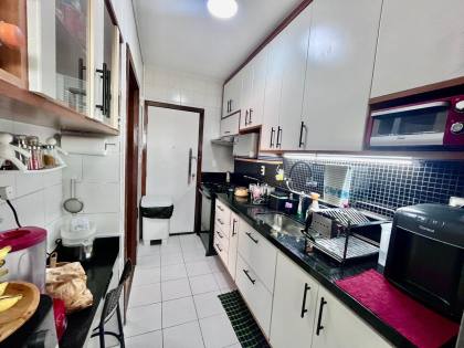 Apartamento Para Vender com 3 quartos 1 suítes no bairro Imbuí em Salvador