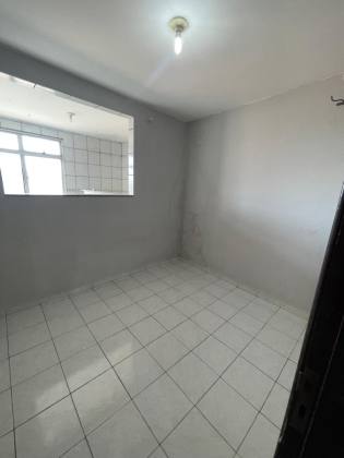 Apartamento Para Vender com 3 quartos 1 suítes no bairro Vila Canária em Salvador