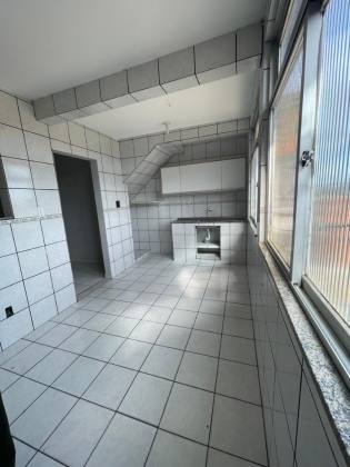 Apartamento Para Vender com 3 quartos 1 suítes no bairro Vila Canária em Salvador