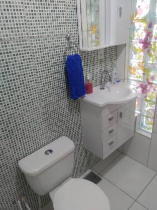 Apartamento Para Vender com 2 quartos no bairro Vale dos Lagos em Salvador