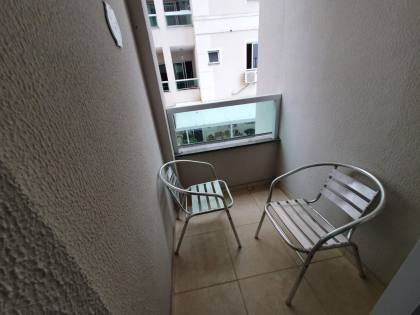 Apartamento Para Vender com 2 quartos 1 suíte no bairro Buraquinho em Lauro De Freitas