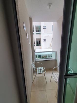 Apartamento Para Vender com 2 quartos 1 suíte no bairro Buraquinho em Lauro De Freitas