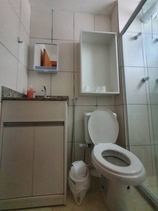 Apartamento Para Vender com 2 quartos 1 suíte no bairro Buraquinho em Lauro De Freitas