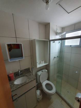 Apartamento Para Vender com 2 quartos 1 suíte no bairro Buraquinho em Lauro De Freitas