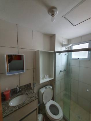 Apartamento Para Vender com 2 quartos 1 suíte no bairro Buraquinho em Lauro De Freitas