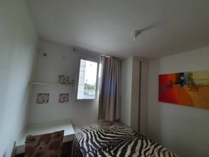 Apartamento Para Vender com 2 quartos 1 suíte no bairro Buraquinho em Lauro De Freitas