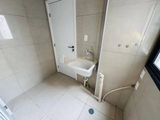 Apto 03 suítes em Jaguaribe, vista mar