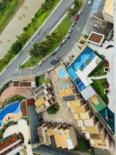 Apto 03 suítes em Jaguaribe, vista mar