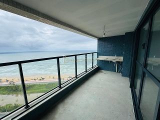 Apto 03 suítes em Jaguaribe, vista mar