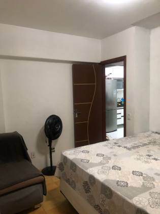 Apartamento 2/4 em Matatu, 93 m2 nascente total!