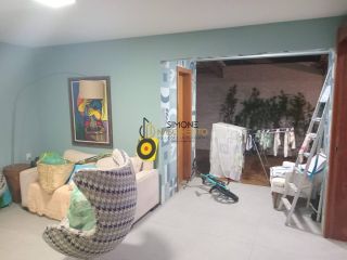 Casa 04 quartos com 03 suítes em Buraquinho