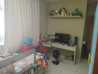 Casa 04 quartos com 03 suítes em Buraquinho