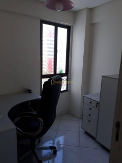 Apartamento 2 /4 e 2 suítes Pituba