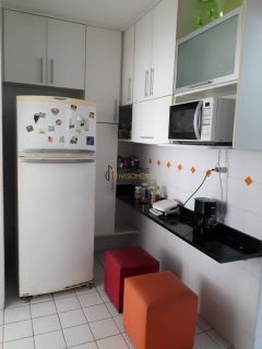 Apartamento 2 /4 e 2 suítes Pituba