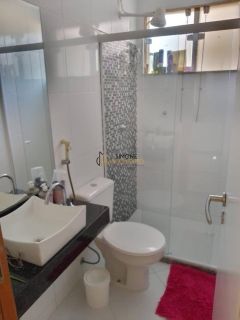 Apartamento 3 /4 e  2 suítes Guarajuba