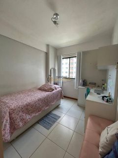 Apartamento 3 /4 e 1 suíte Imbuí