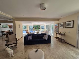 Casa Condomínio 5 /4 e 3 suítes Aplhaville I  Patamares em Salvador