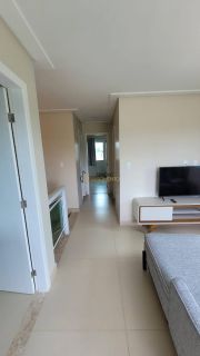 Casa duplex 04 quartos com 03 suítes em condomínio