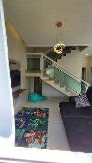 Casa duplex 04 quartos com 03 suítes em condomínio