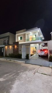 Casa duplex 04 quartos com 03 suítes em condomínio