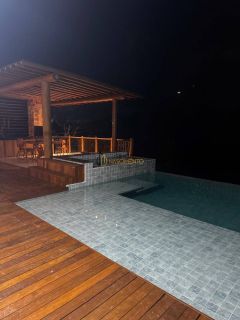 Casa de Condomínio Fazenda Real  Para Vender com 4 quartos 01 suítes no bairro  em Simões Filho