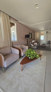 Casa de Condomínio 4 /4 e  2 suítes Piatã em Salvador