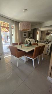 Casa de Condomínio 4 /4 e  2 suítes Piatã em Salvador