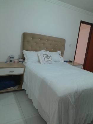 Casa de Condomínio Para Vender com 2 quartos 2 suítes no  Centro em Lauro De Freitas