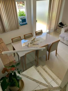 Casa Condomínio 2 /4 e 2 suítes Abrantes