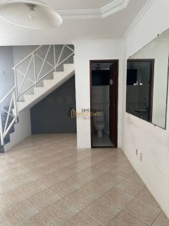 Casa de Condomínio 3 /4 e 1 suíte Buraquinho