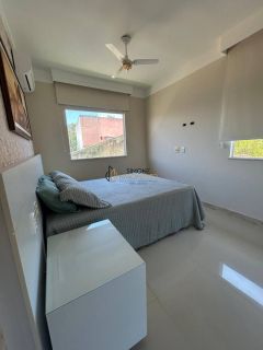 Casa de Condomínio 5 /4 e 2 suítes Barra do Jacuípe em Camaçari