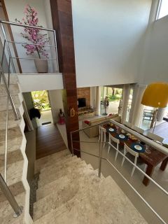 Casa de Condomínio 5 /4 e 2 suítes Barra do Jacuípe em Camaçari