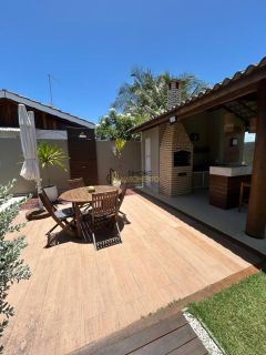 Casa de Condomínio 5 /4 e 2 suítes Barra do Jacuípe em Camaçari