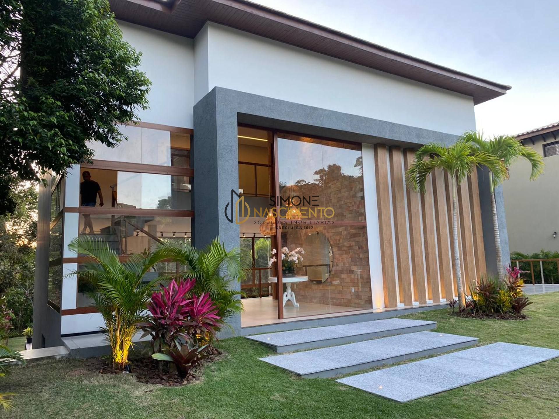 Casa Condomínio 5/4 e 3 suítes Porteira Fechada Praia do Forte