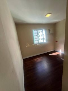 APARTAMENTO 2 QUARTOS COM SUÍTE E VARANDA EM LAURO DE FREITAS