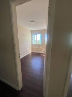 APARTAMENTO 2 QUARTOS COM SUÍTE E VARANDA EM LAURO DE FREITAS