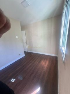 APARTAMENTO 2 QUARTOS COM SUÍTE E VARANDA EM LAURO DE FREITAS