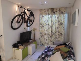 APARTAMENTO 2 QUARTOS COM SUÍTE E VARANDA EM LAURO DE FREITAS