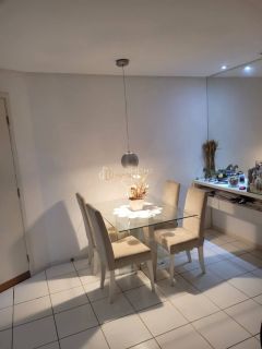 APARTAMENTO 2 QUARTOS COM SUÍTE E VARANDA EM LAURO DE FREITAS