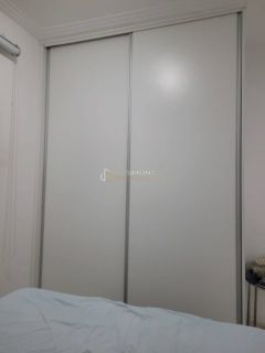 APARTAMENTO 2 QUARTOS COM SUÍTE E VARANDA EM LAURO DE FREITAS