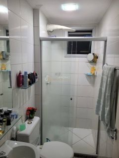 APARTAMENTO 2 QUARTOS COM SUÍTE E VARANDA EM LAURO DE FREITAS