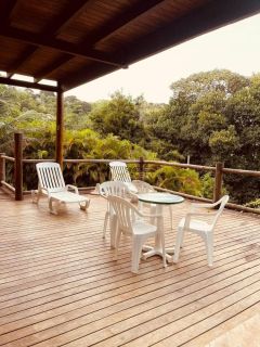 MANSÃO COM 3 SUÍTES EM CONDOMÍNIO EM ITACARÉ-BA