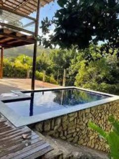 MANSÃO COM 3 SUÍTES EM CONDOMÍNIO EM ITACARÉ-BA